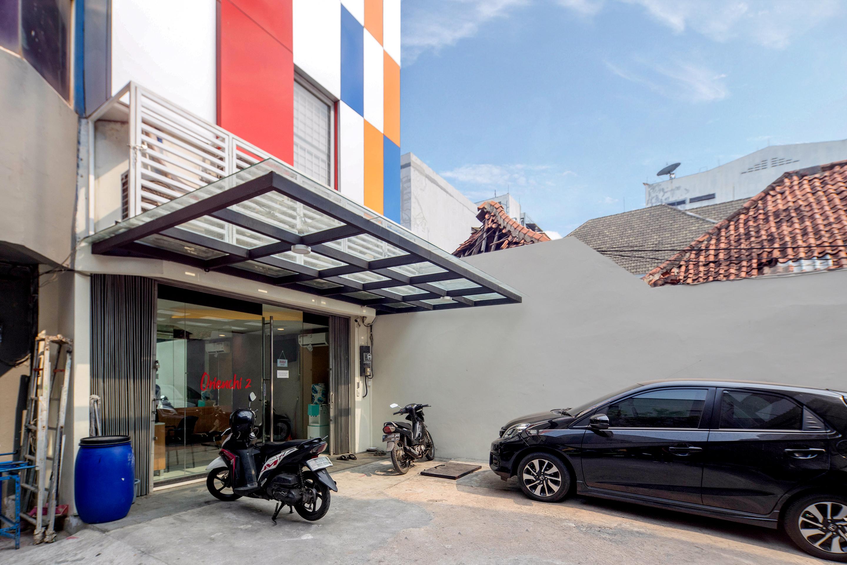 Super Oyo Capital O 1121 Orienchi 2 Hotel Jacarta Exterior foto